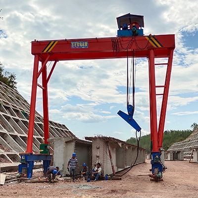 你知道什么是輪胎式起重機(jī)嗎